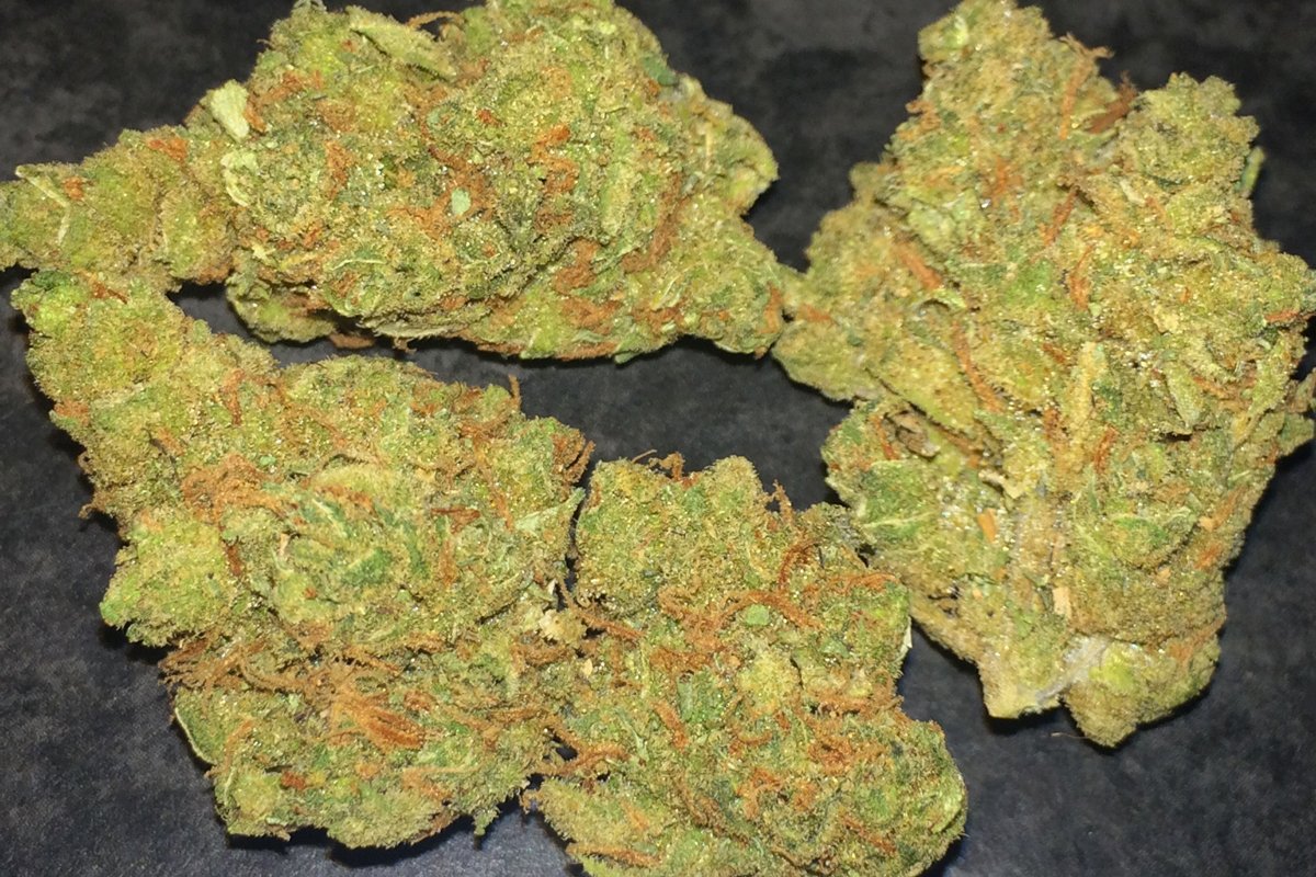 amnesia haze review